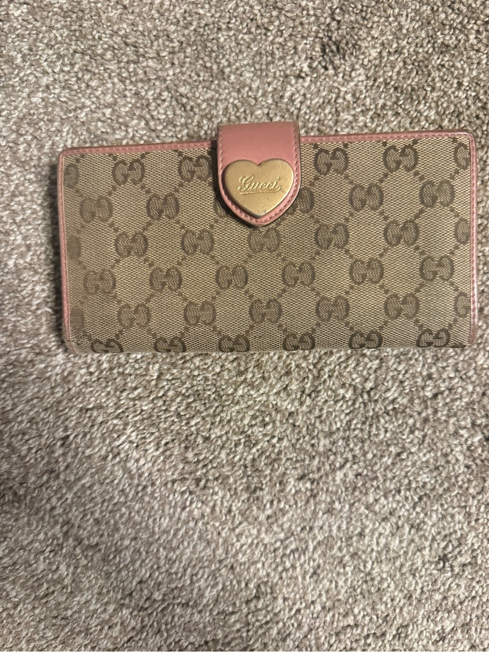Gucci Beige GG Canvas Wallet with Pink Trim and Heart Logo